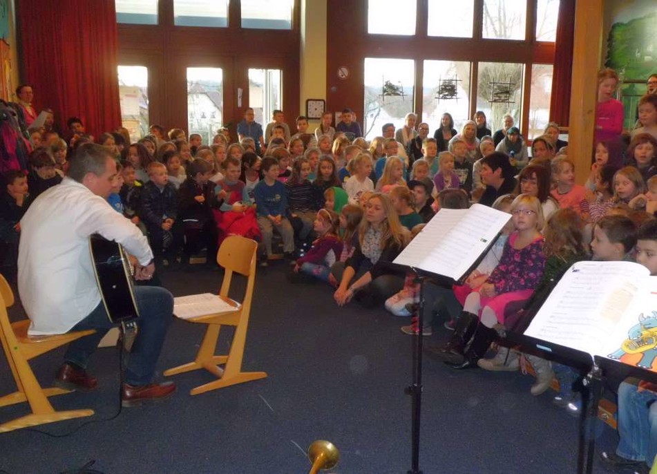 Gemeinsames Singen im Forum